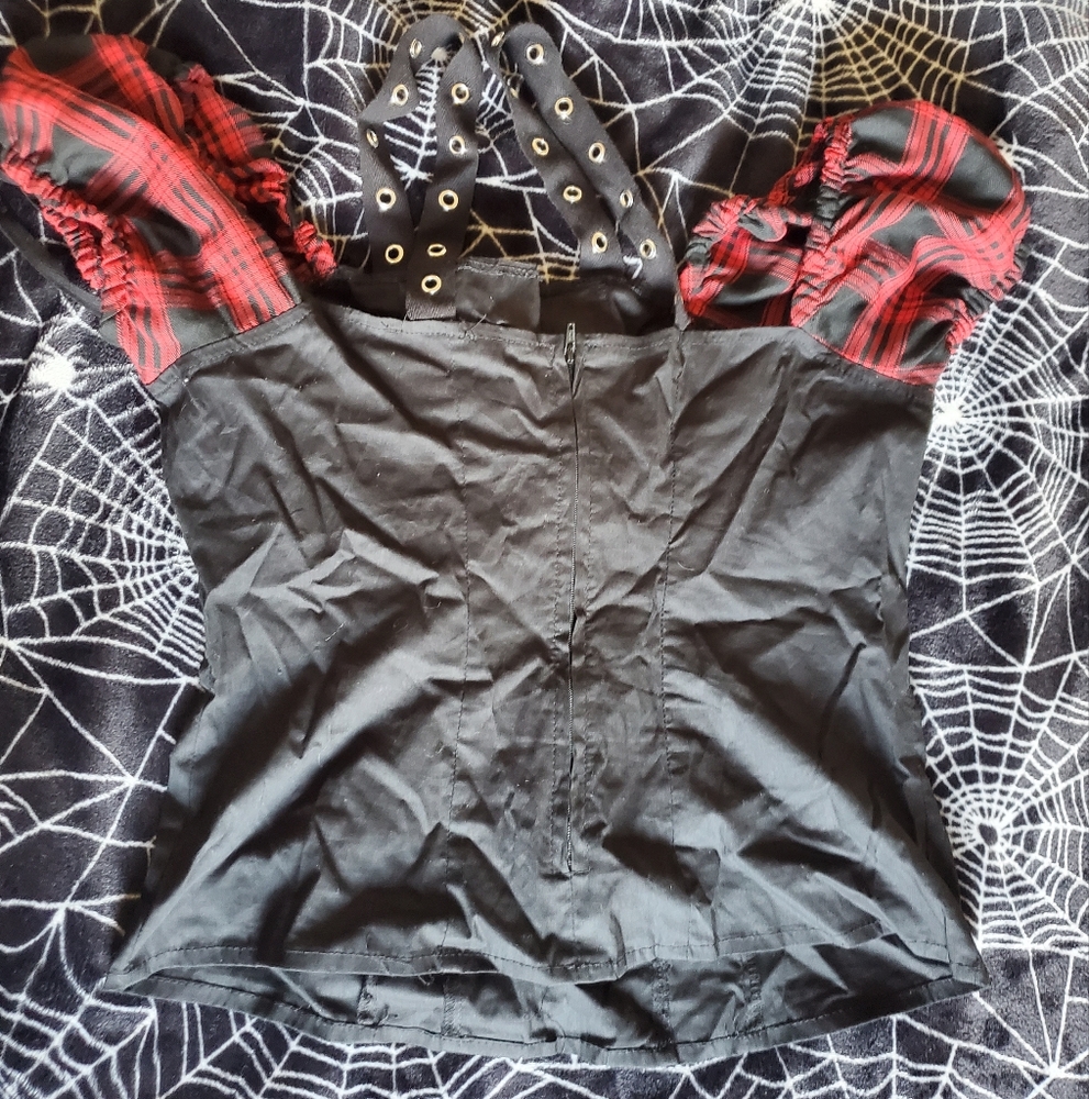 HOT TOPIC LACE UP TOP - Picture 10 of 11